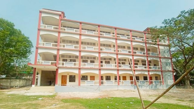 ৪ পদে নিয়োগ দেবে মুন্সি কাদিরপুর উচ্চ বিদ্যালয় - দৈনিকশিক্ষা