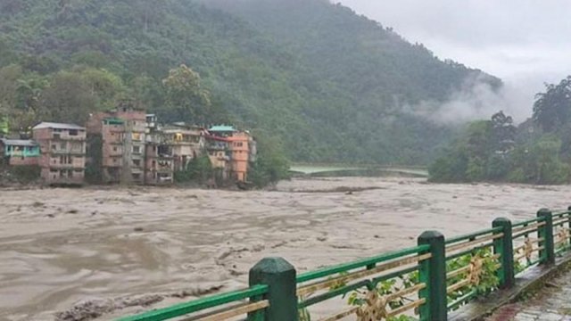 At least 23 Indian soldiers missing in flash flood: army - Dainikshiksha