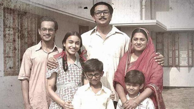 Cinephiles wait for Mujib biopic finally ends - Dainikshiksha