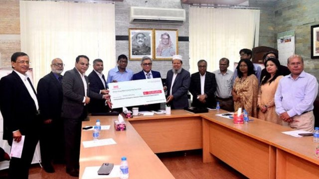 Alhaj Anwar Hossain Trust Fund established at DU - Dainikshiksha