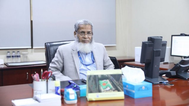 Professor Abdur Rob Khan is NSU’s new Treasurer - Dainikshiksha