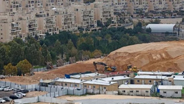 Expanding Israeli settlements a 'war crime': UN - Dainikshiksha