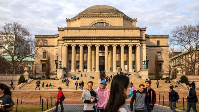 Columbia University students vow to continue anti-war protest amid standoff with administrators - Dainikshiksha