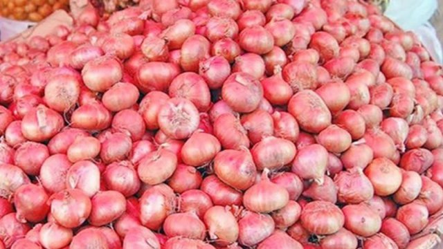 India removes prohibition for onion export - Dainikshiksha