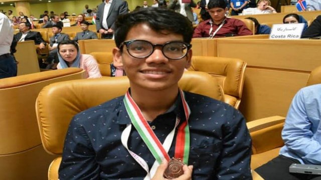 Bangladeshi student wins bronze in Int’l Biology Olympiad - Dainikshiksha