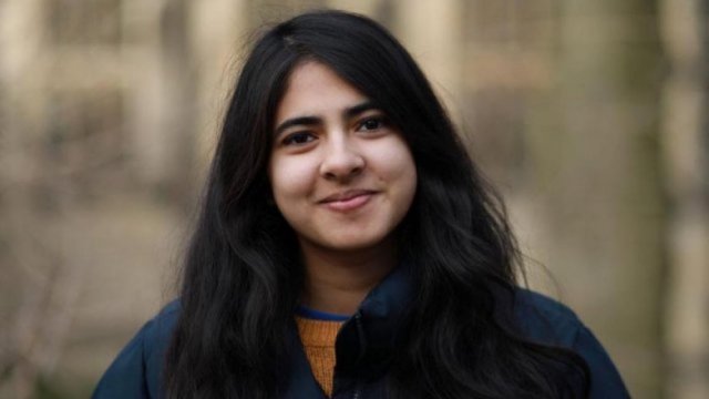 Bangladeshi origin Anisha Faruk elected Oxford University SU president - Dainikshiksha