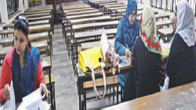 Education secy urges teachers to call off strike - Dainikshiksha