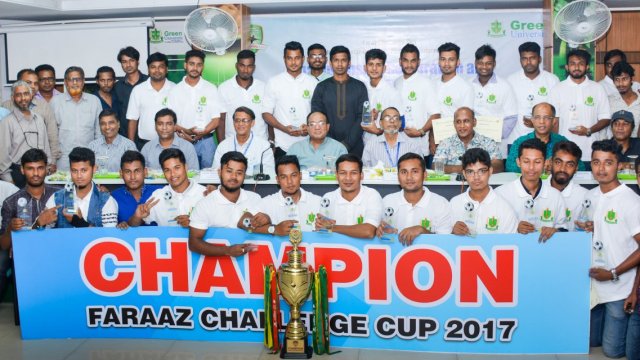 Green University Footballers Celebrates Championship - Dainikshiksha